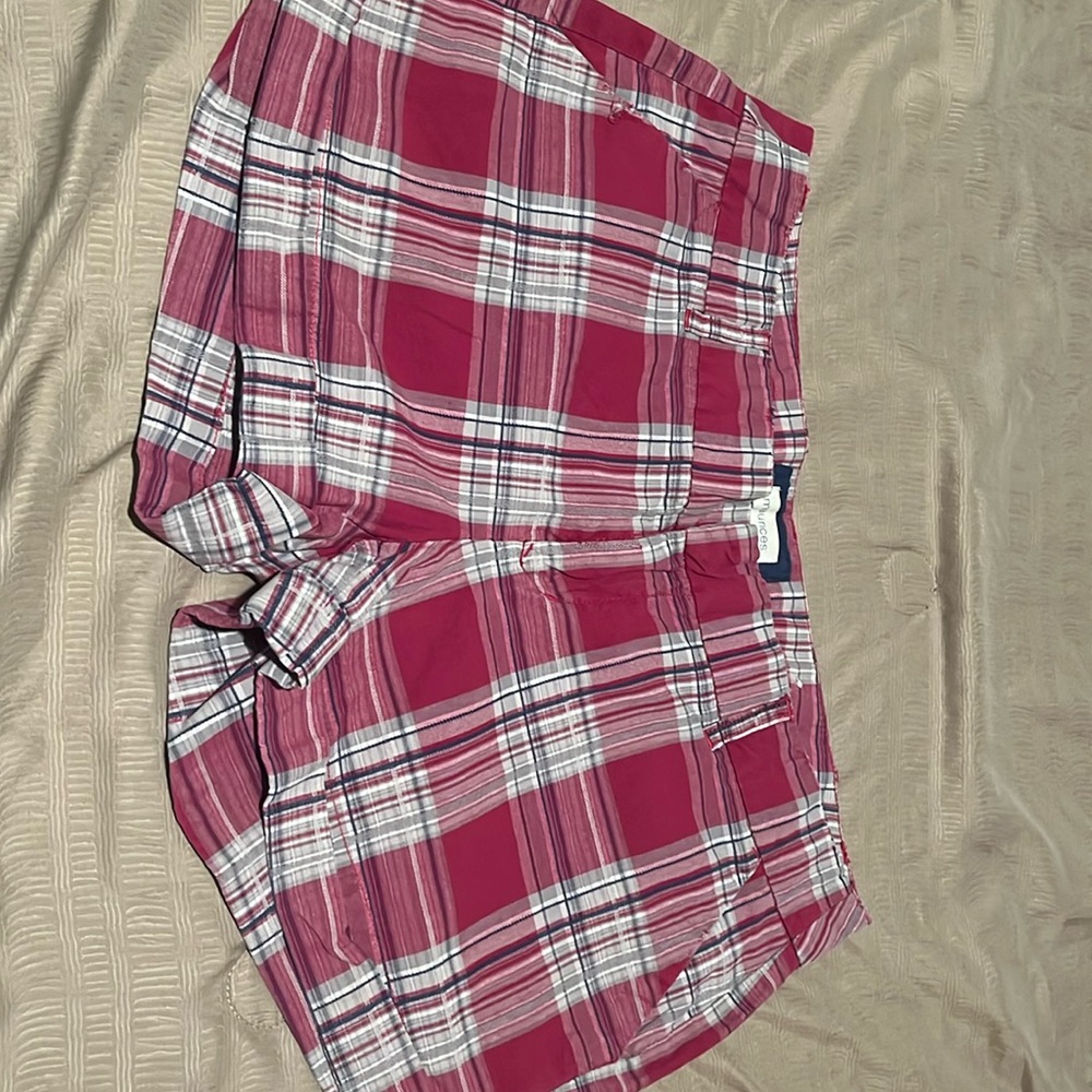 Women Maurices shorts size 8
